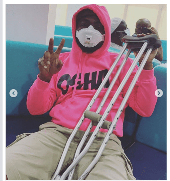 Davido In Crutches After Spraining His Ankle