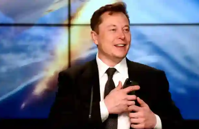 Elon Musk offers to buy Twitter for $43.4bn