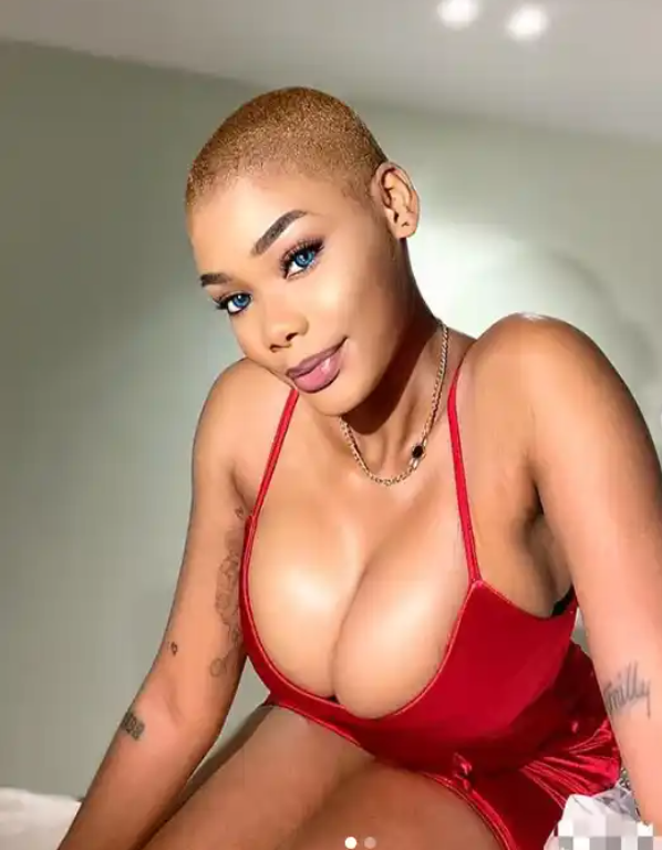 Bobrisky’s former P.A, Oye Kyme shares her nude and raunchy photos and video weeks after saying she will no longer go into porn (18+)