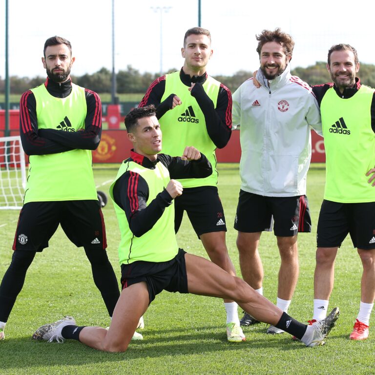 Man Utd handed fresh blow with key player missing from full training