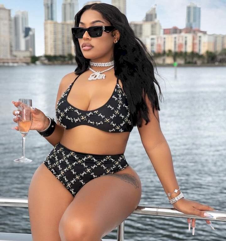 Burna Boy’s Ex-Girlfriend, Stefflon Don Flaunts Her Curves in Cryptic Post (Photos)