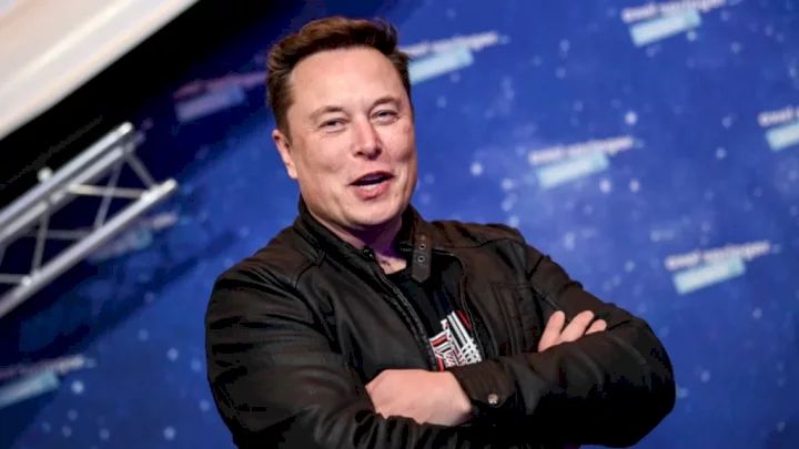 Elon Musk finally takes over Twitter, fires top executives