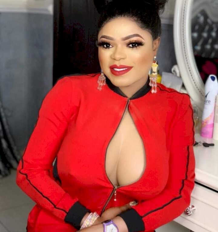 Bobrisky shares a s£x tape on his Snapchat