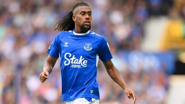 Everton offers Alex Iwobi new five-year contract